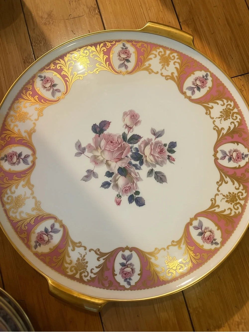 Mid-Century, 19-piece porcelain, Gold gilt tea/cake set by Kaiser, Germany